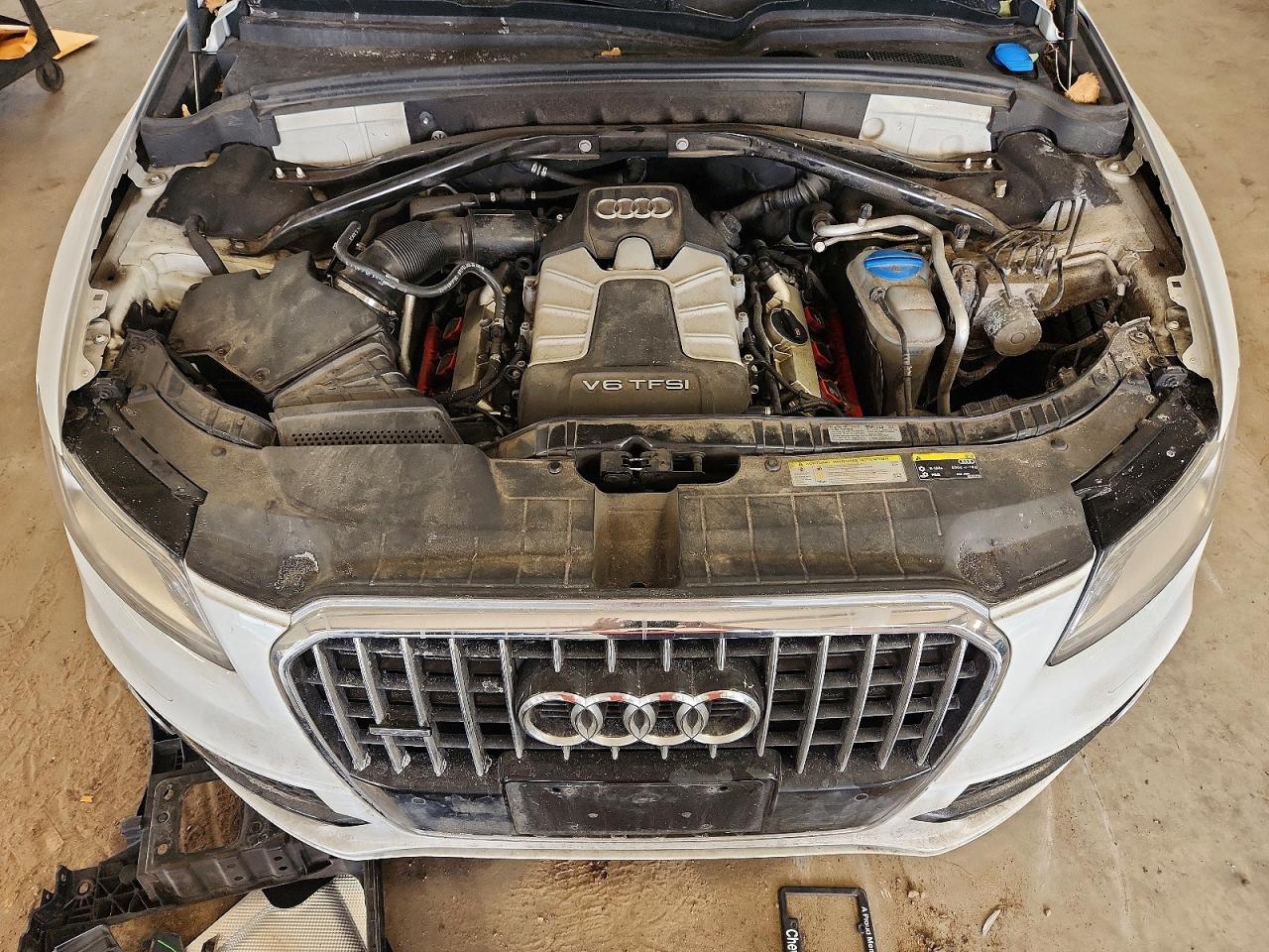 2013 AUDI Q5