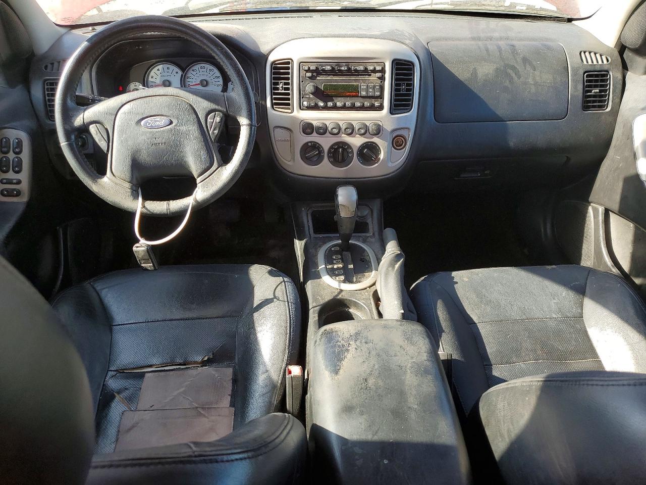 2005 FORD ESCAPE