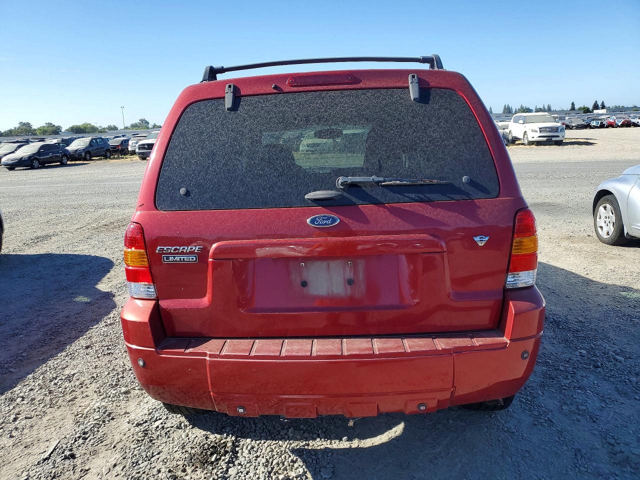 2005 FORD ESCAPE