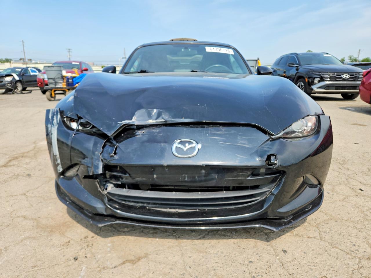 2017 MAZDA MX5