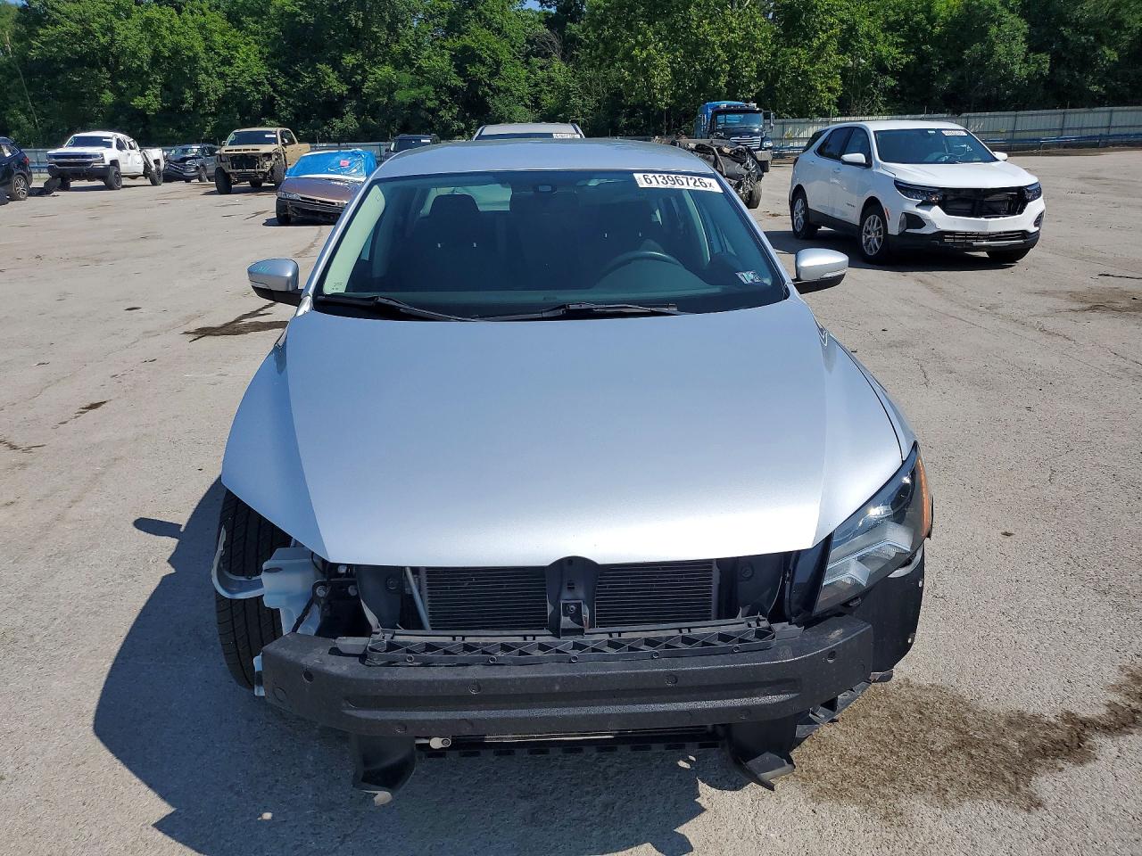 2013 VOLKSWAGEN PASSAT
