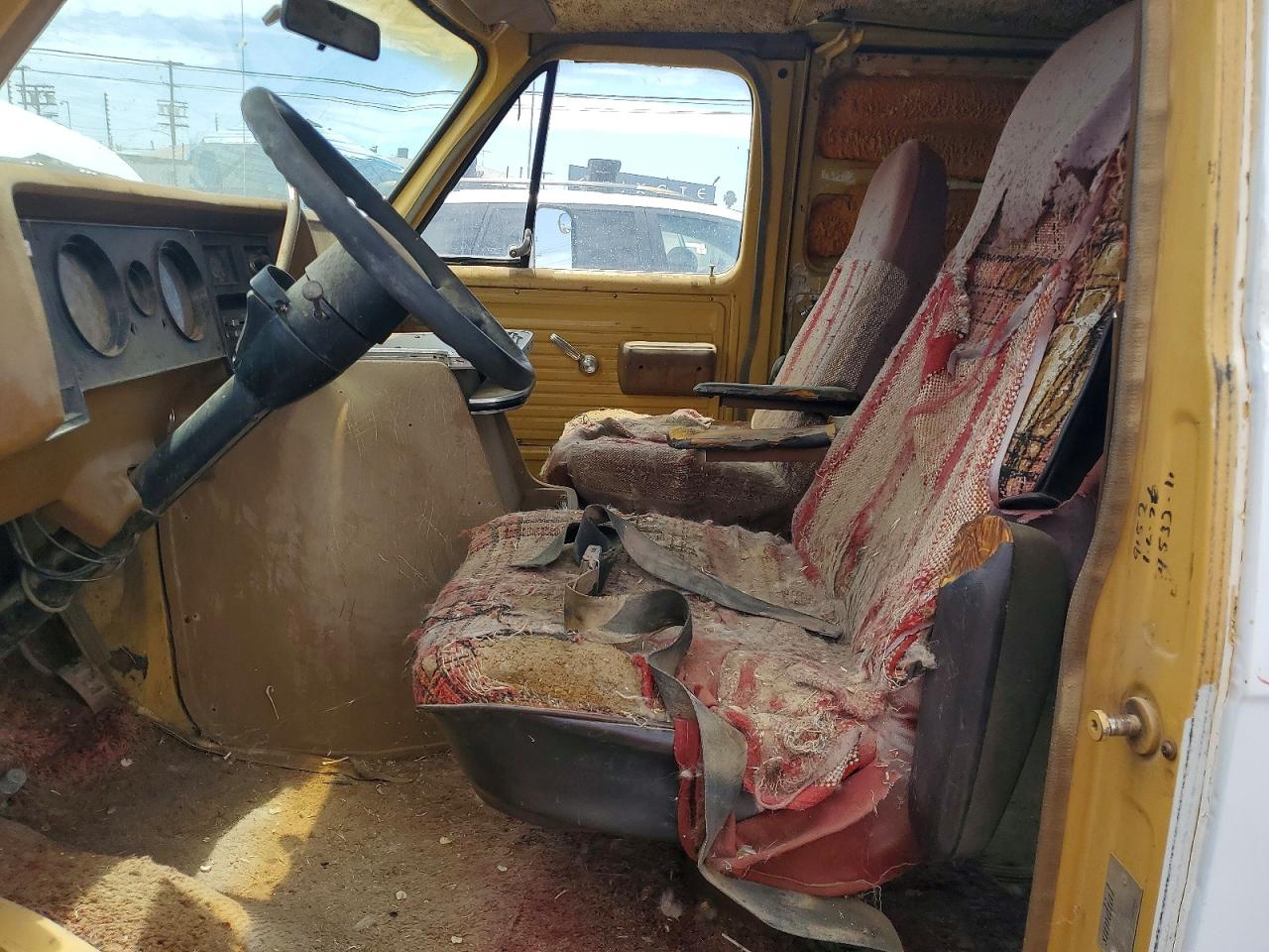 1974 CHEVROLET VAN