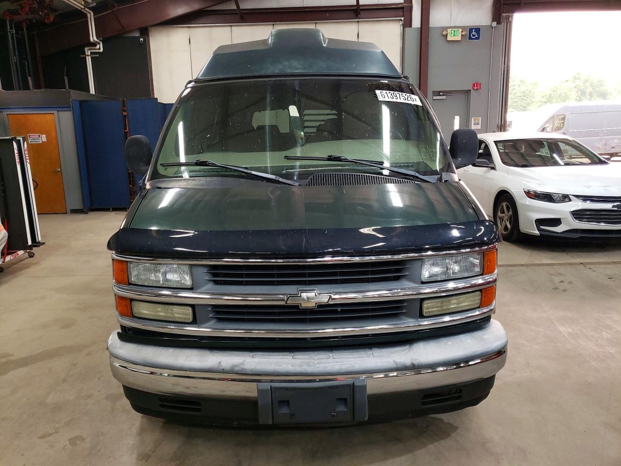 2002 CHEVROLET EXPRESS