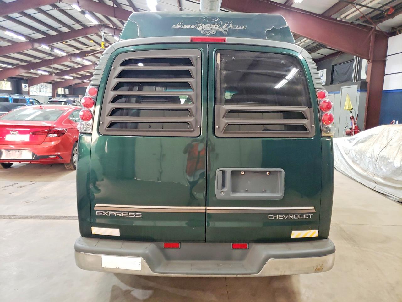 2002 CHEVROLET EXPRESS