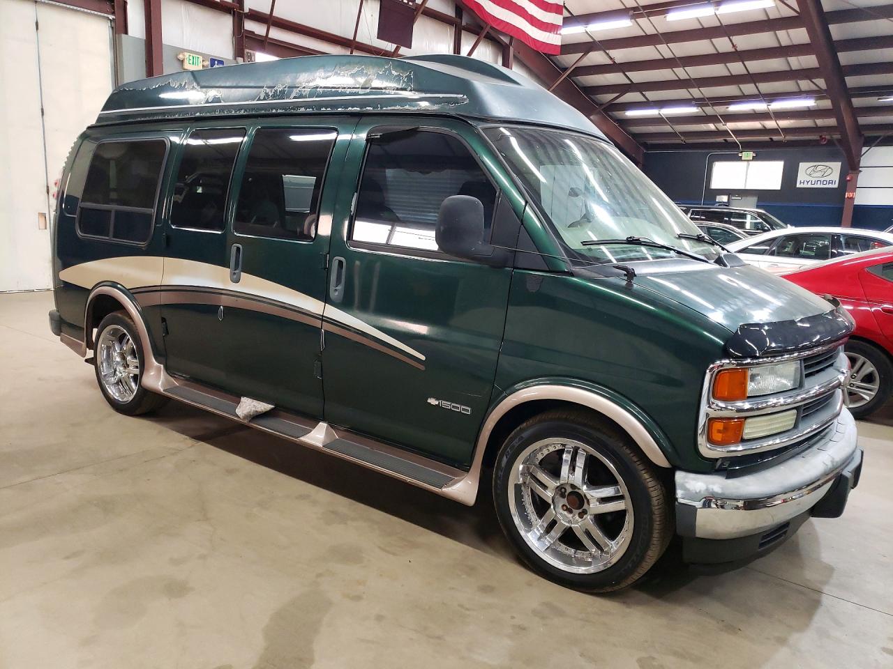 2002 CHEVROLET EXPRESS