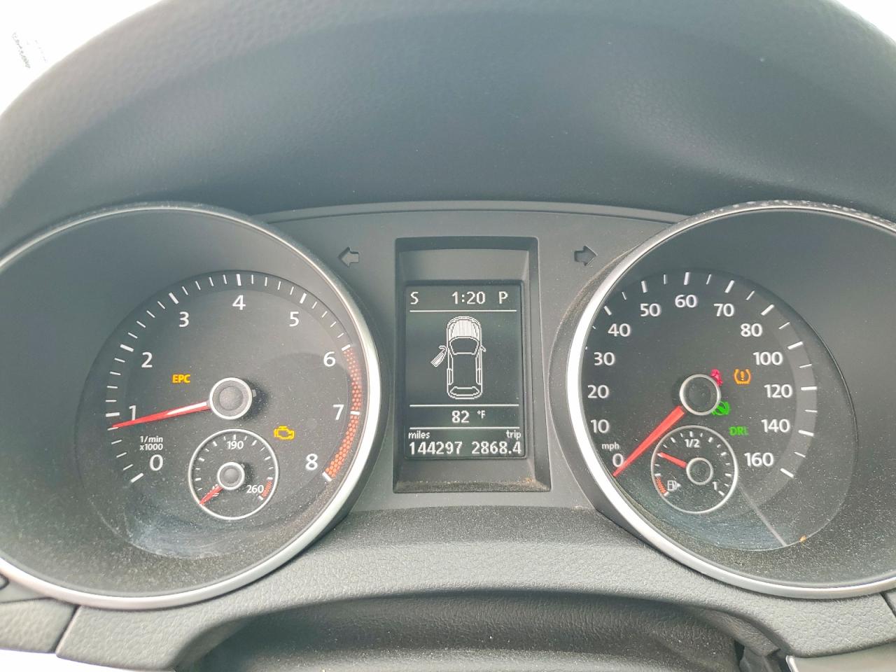 2010 VOLKSWAGEN GOLF