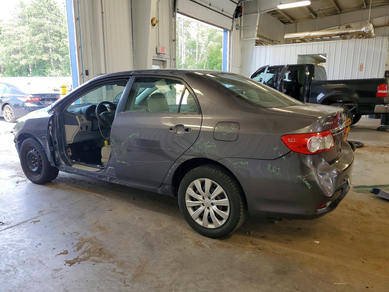 2012 TOYOTA COROLLA