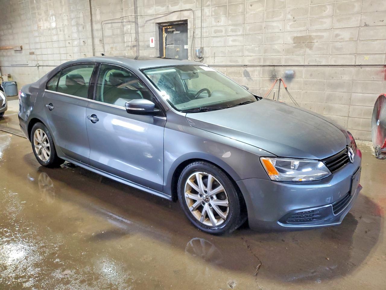 2014 VOLKSWAGEN JETTA