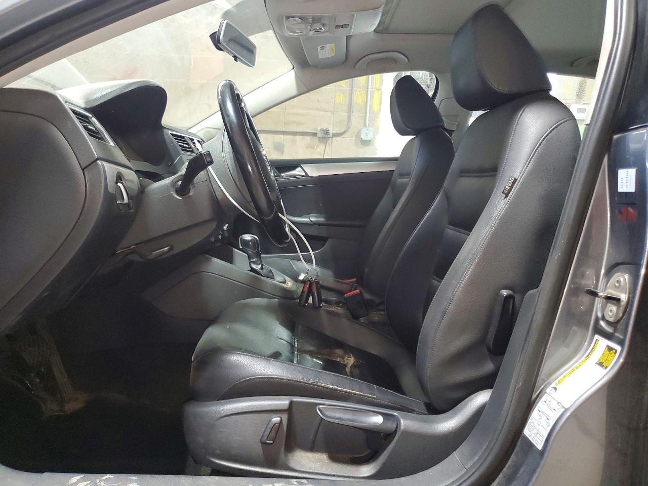 2014 VOLKSWAGEN JETTA