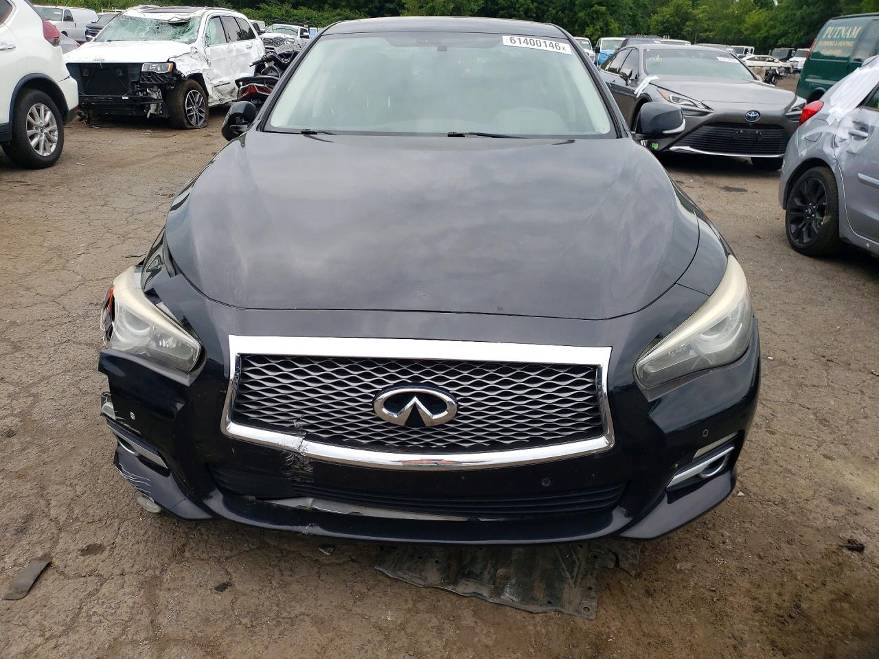 2016 INFINITI Q50