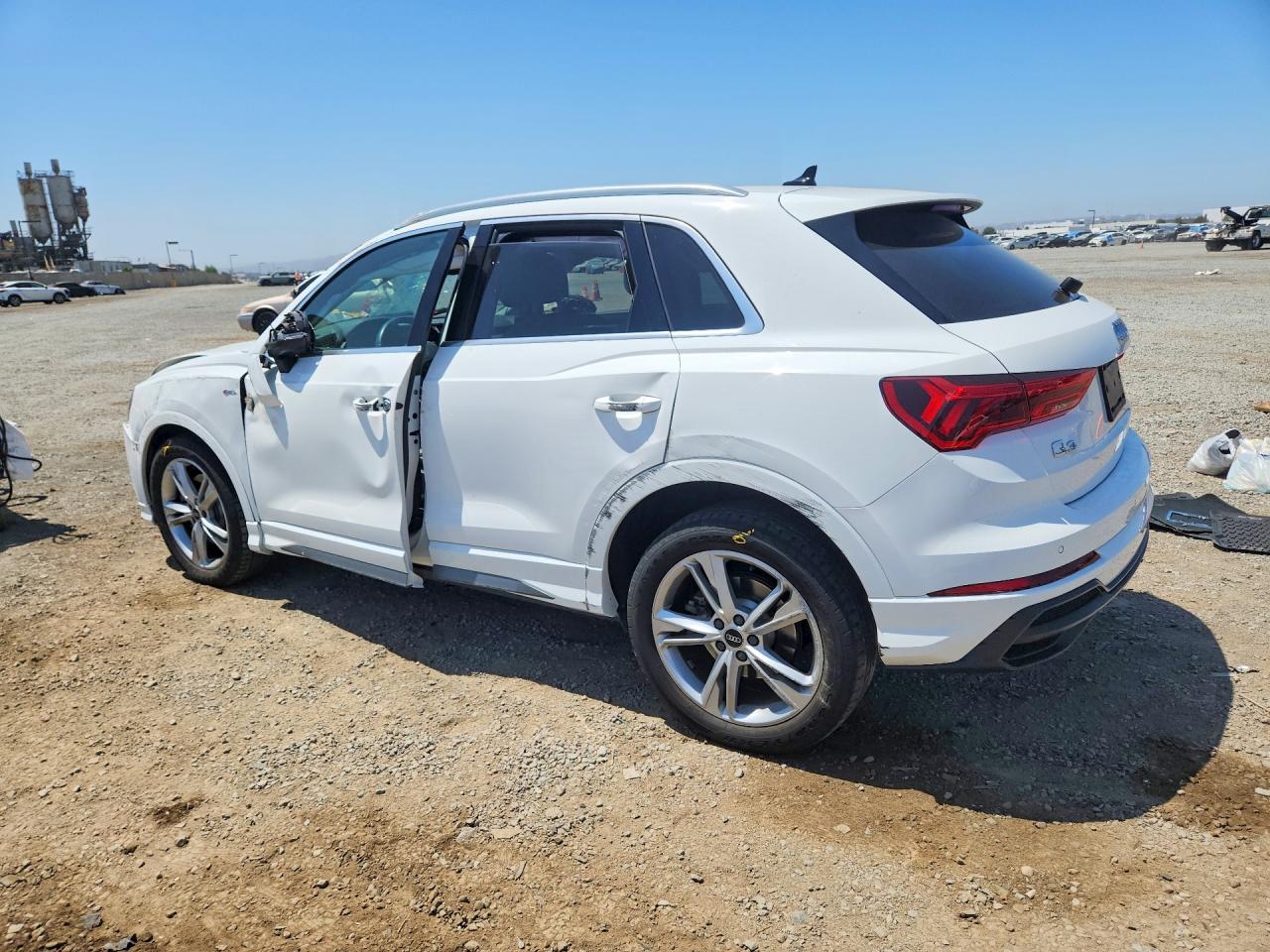 2021 AUDI Q3