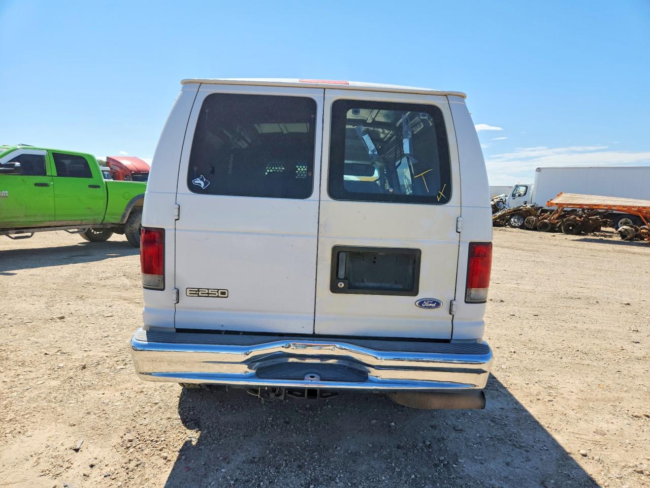 2002 FORD ECONOLINE