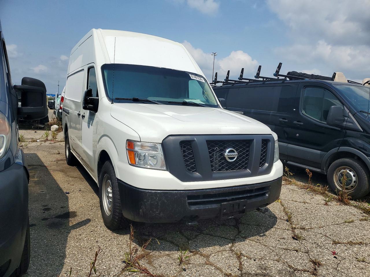 2014 NISSAN NV