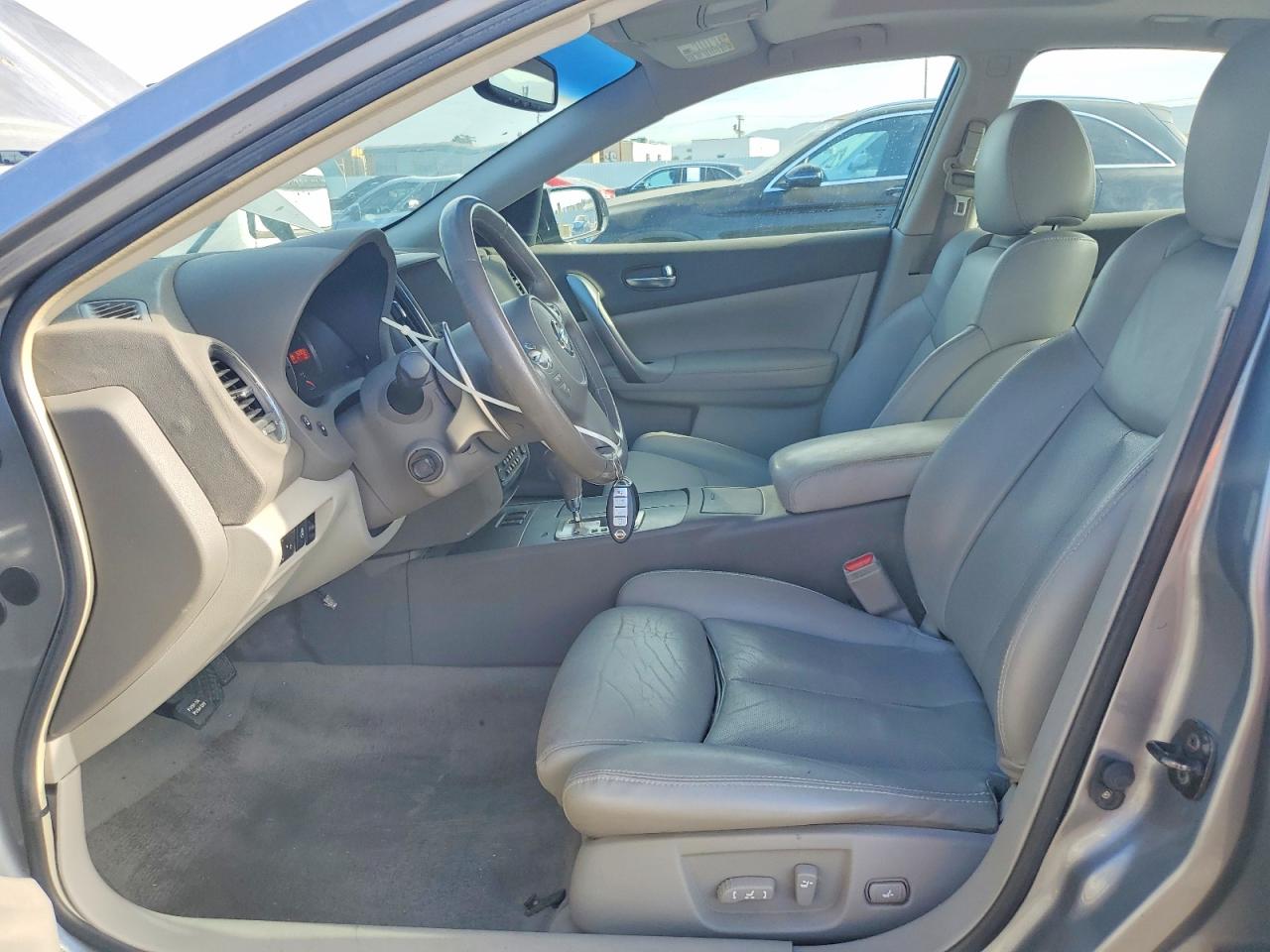 2009 NISSAN MAXIMA
