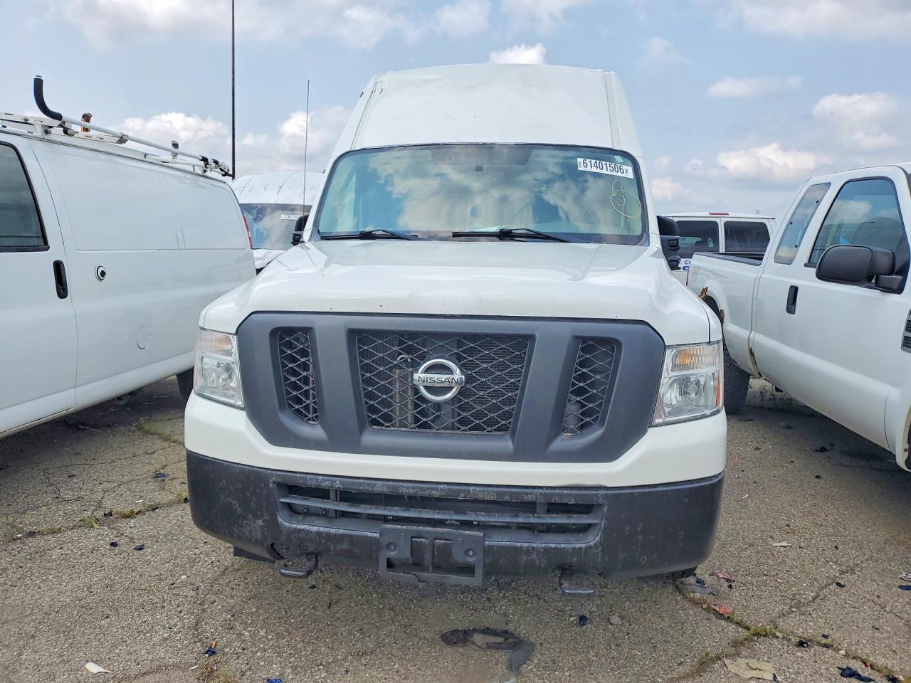 2015 NISSAN NV 3500 HD