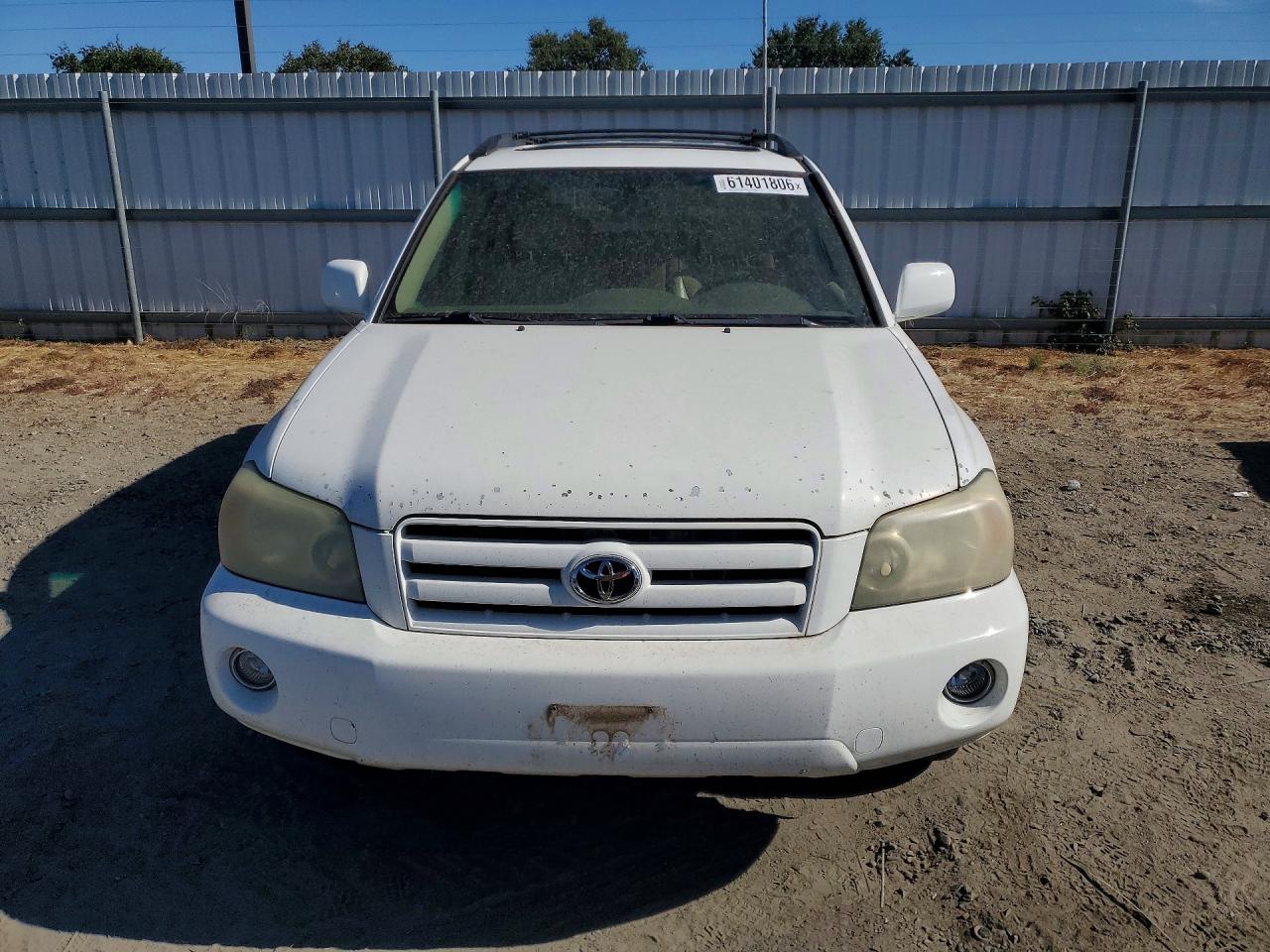 2005 TOYOTA HIGHLANDER