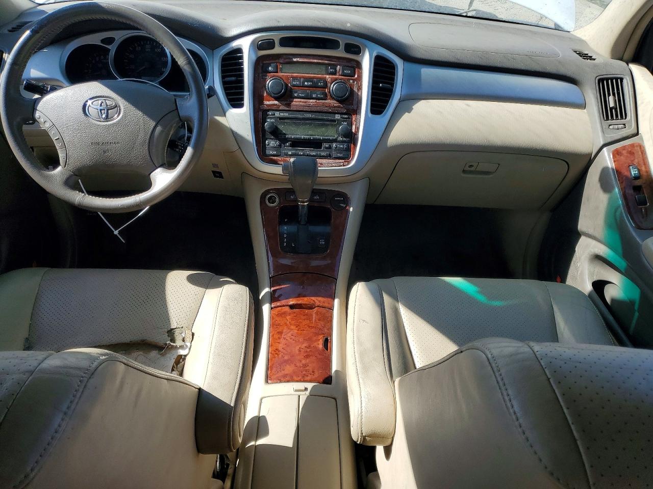 2005 TOYOTA HIGHLANDER