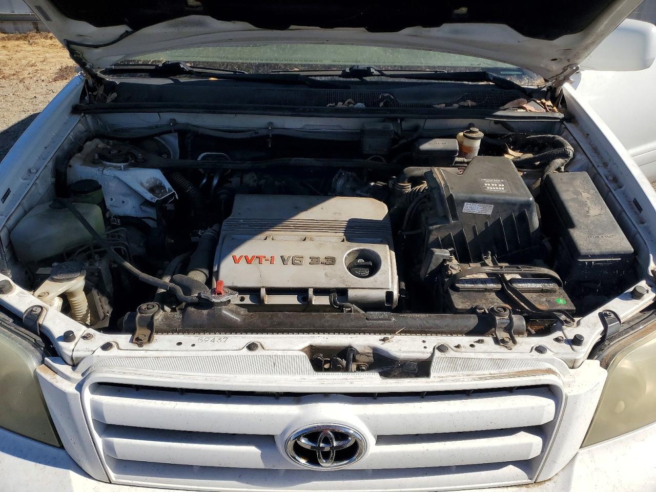 2005 TOYOTA HIGHLANDER