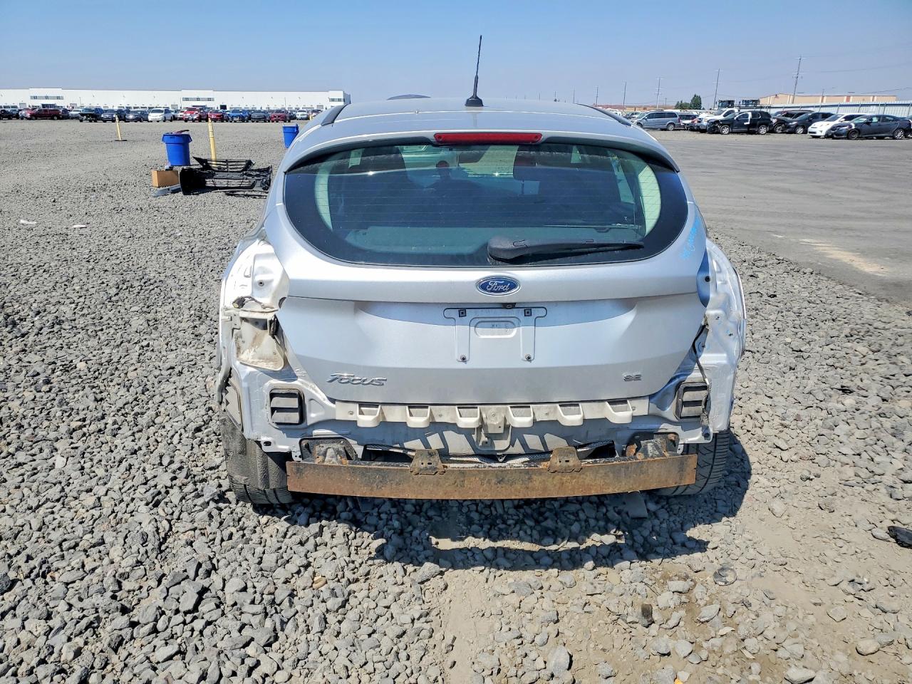 2016 FORD FOCUS
