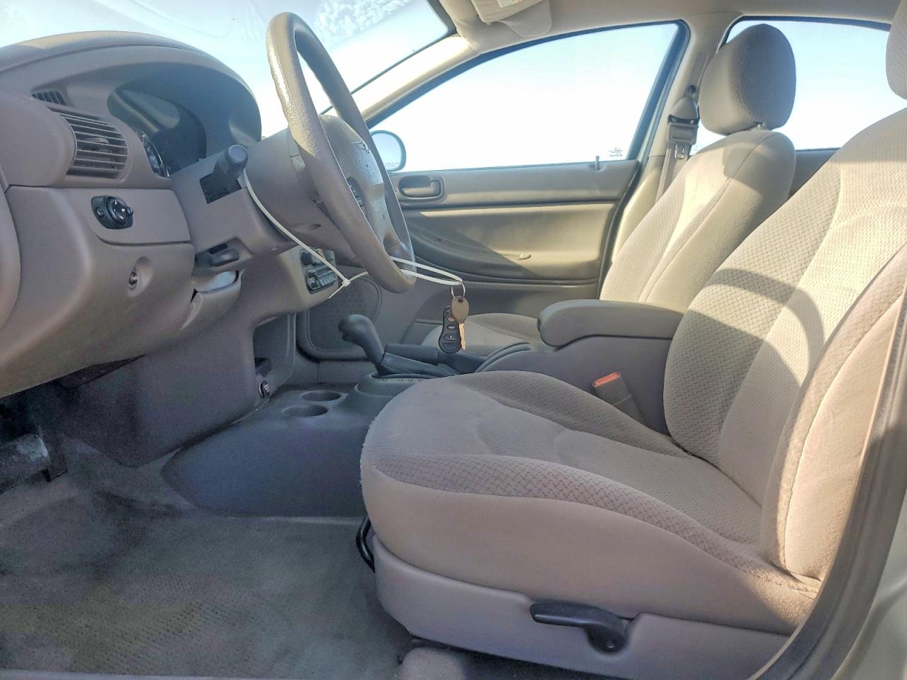 2004 CHRYSLER SEBRING