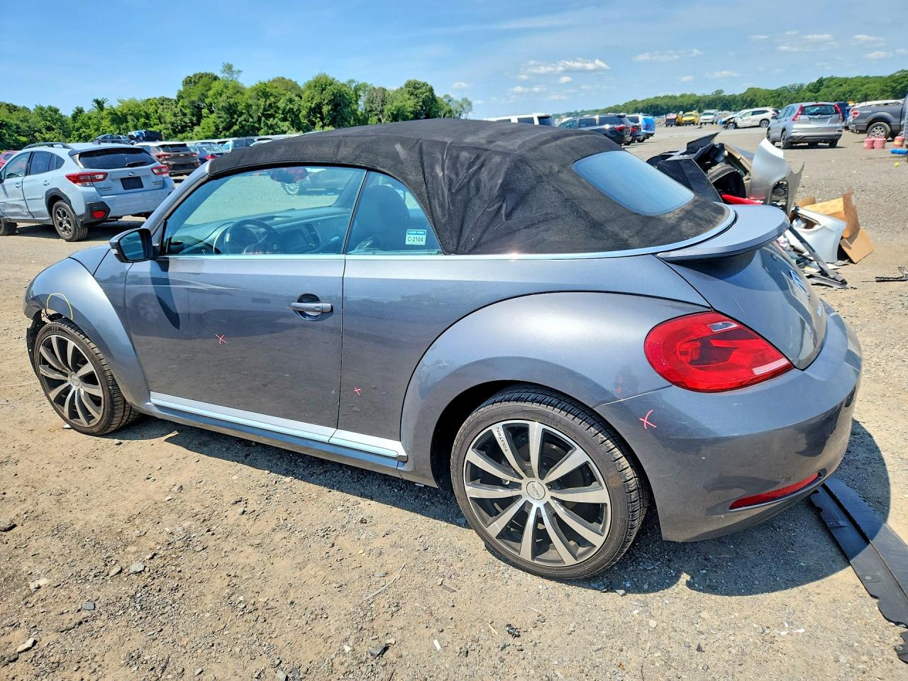 2016 VOLKSWAGEN BEETLE
