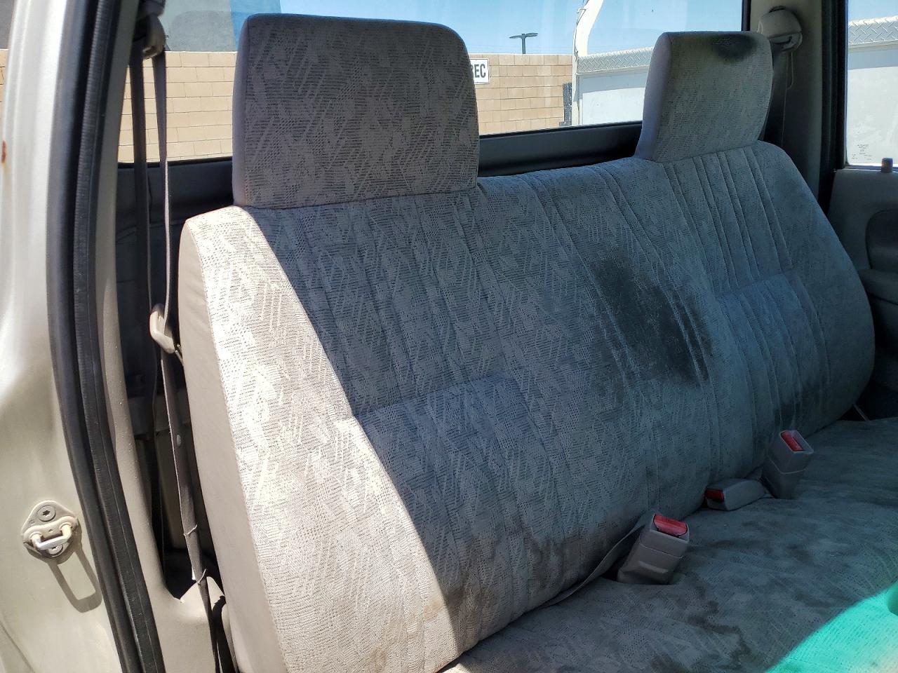 2002 TOYOTA TACOMA
