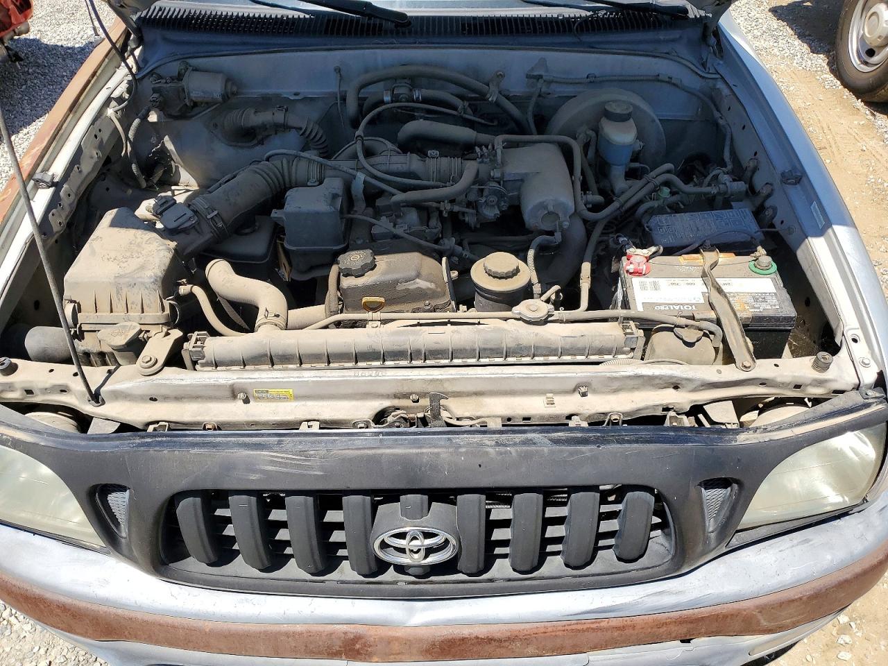 2002 TOYOTA TACOMA