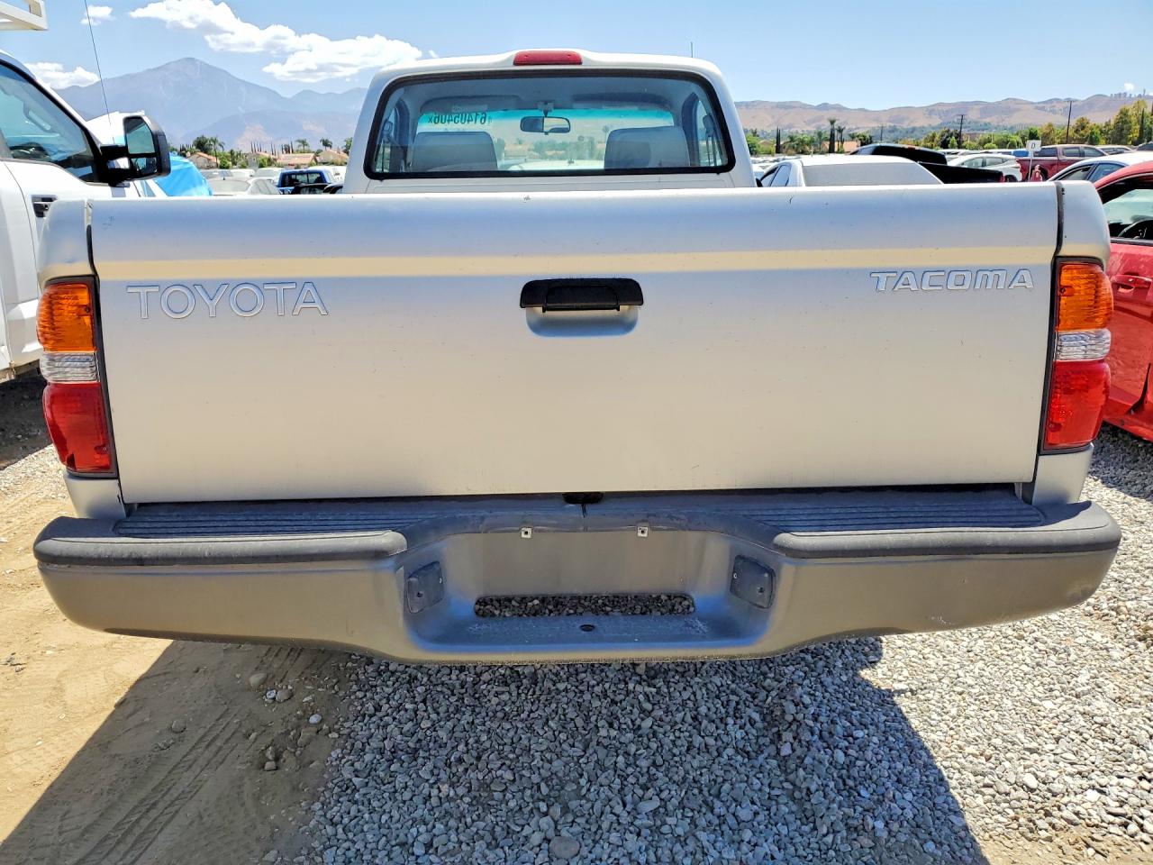2002 TOYOTA TACOMA