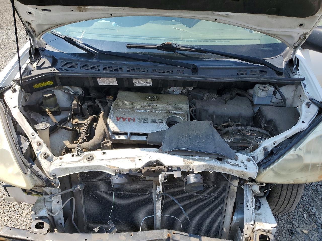2005 TOYOTA SIENNA