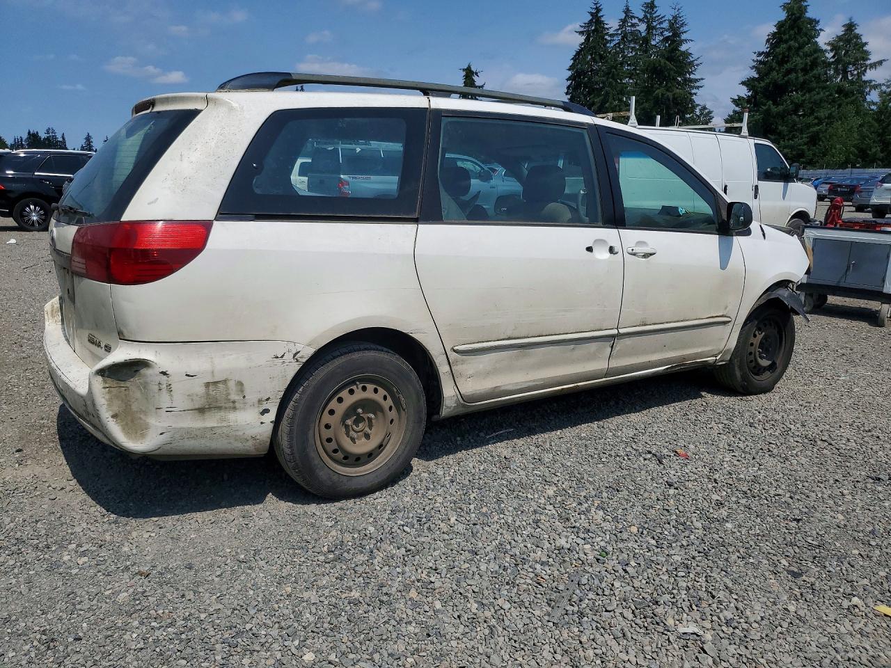 2005 TOYOTA SIENNA