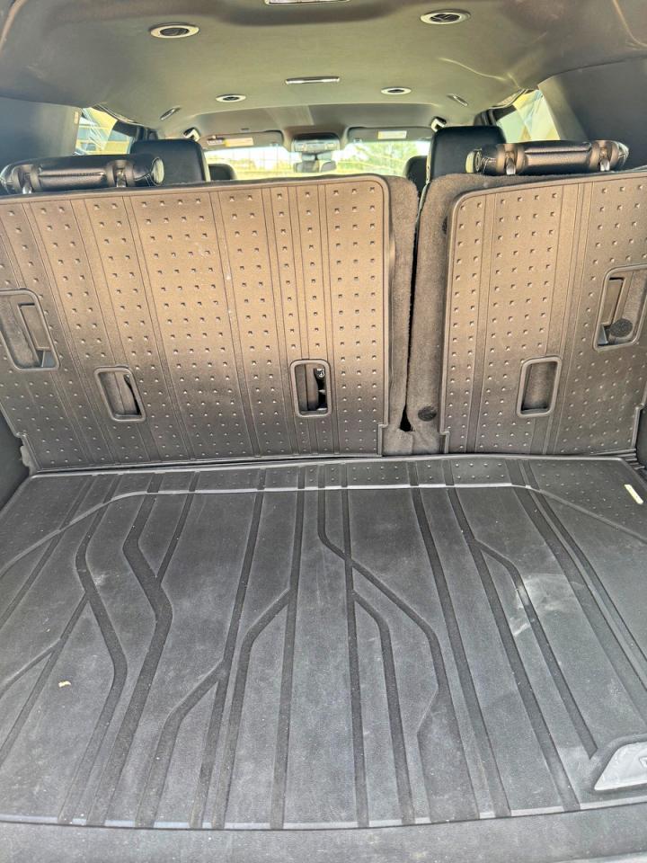 2023 CHEVROLET SUBURBAN