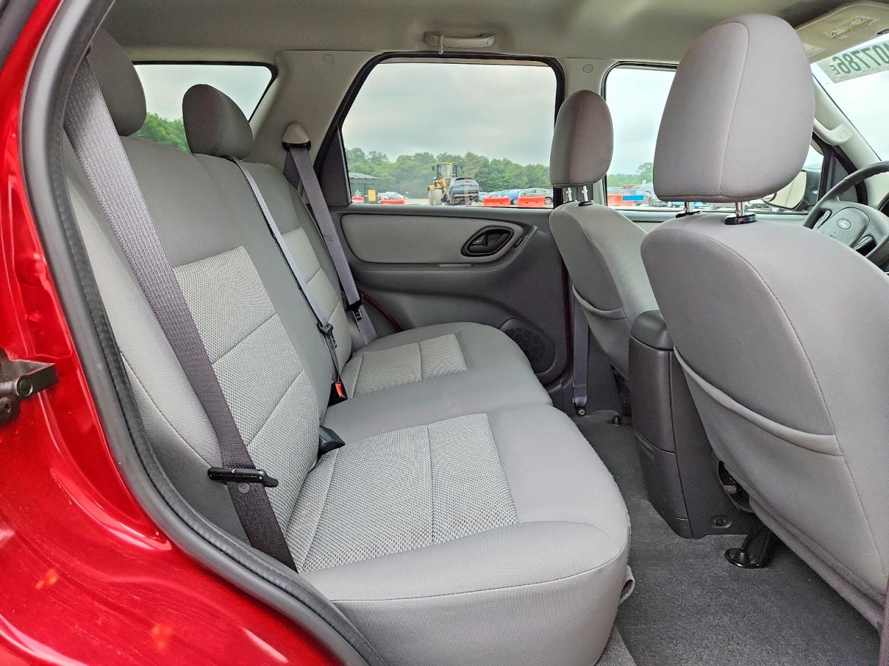 2006 FORD ESCAPE