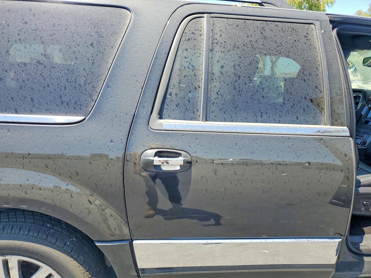 2011 LINCOLN NAVIGATOR