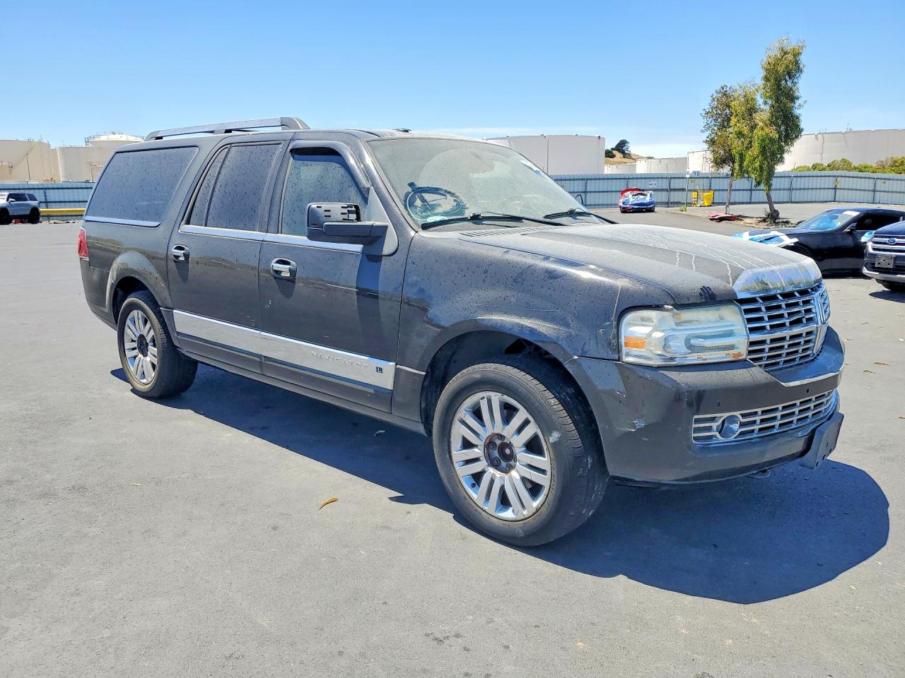 2011 LINCOLN NAVIGATOR