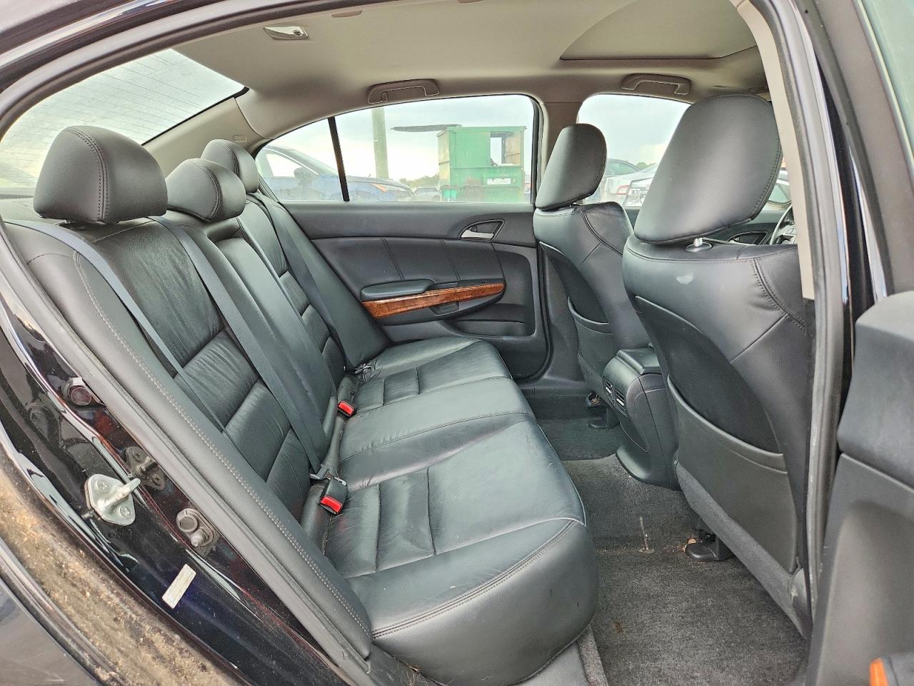 2011 HONDA ACCORD