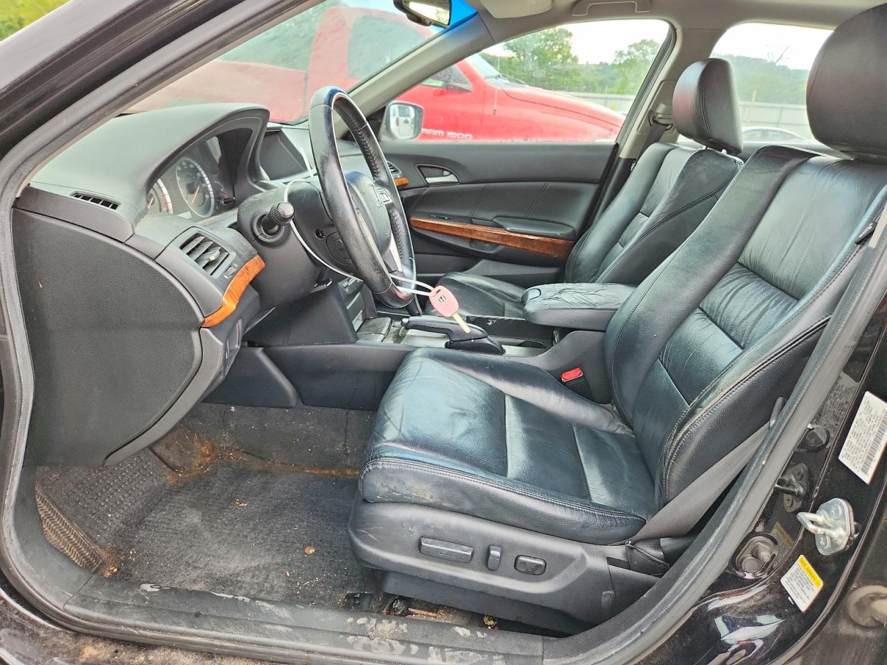 2011 HONDA ACCORD