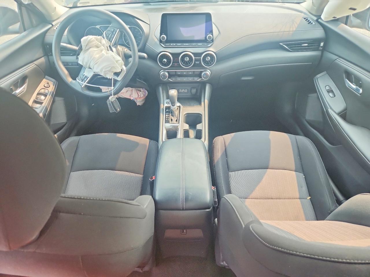 2025 NISSAN SENTRA