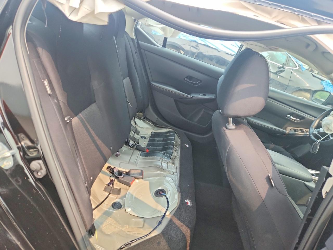 2025 NISSAN SENTRA