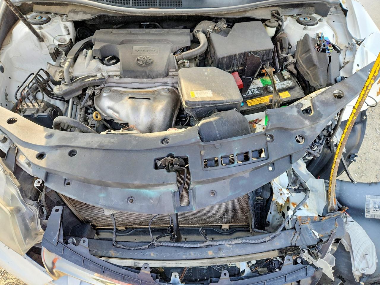 2016 TOYOTA CAMRY