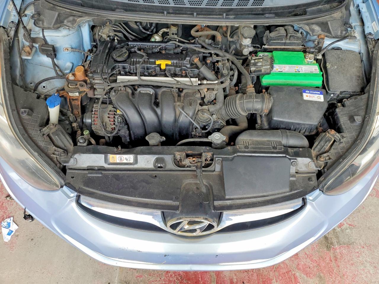 2012 HYUNDAI ELANTRA