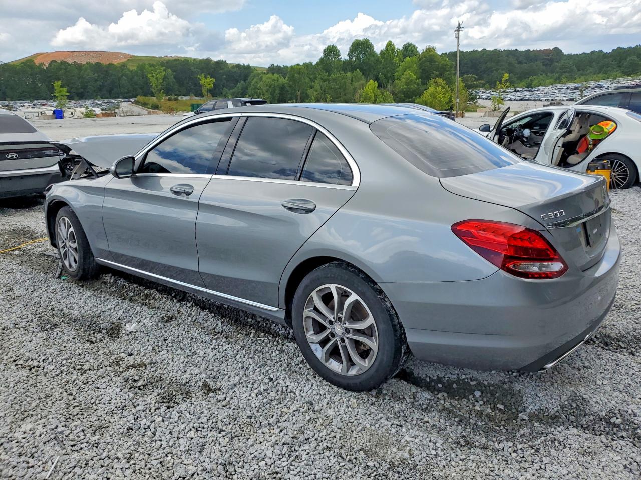 2015 MERCEDES-BENZ C-CLASS