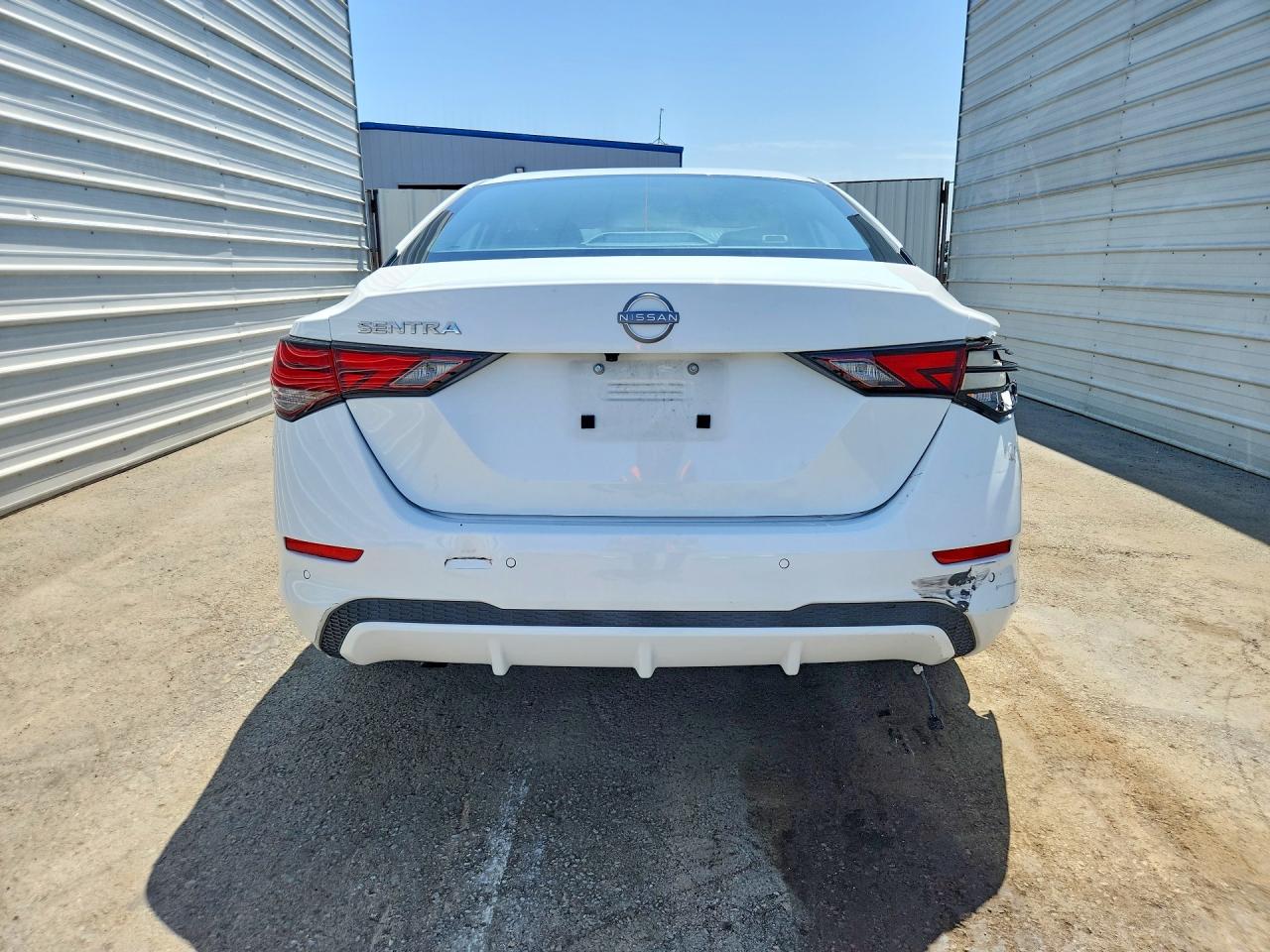 2025 NISSAN SENTRA