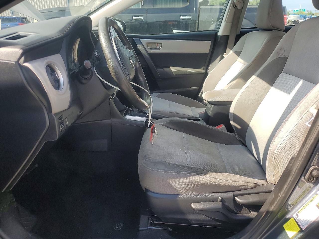 2017 TOYOTA COROLLA