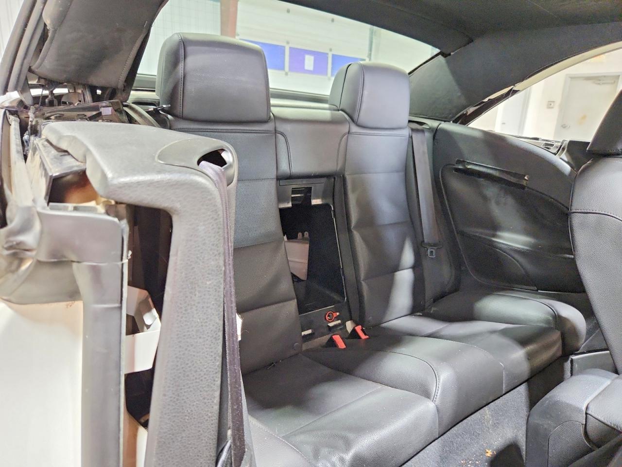 2009 VOLKSWAGEN EOS