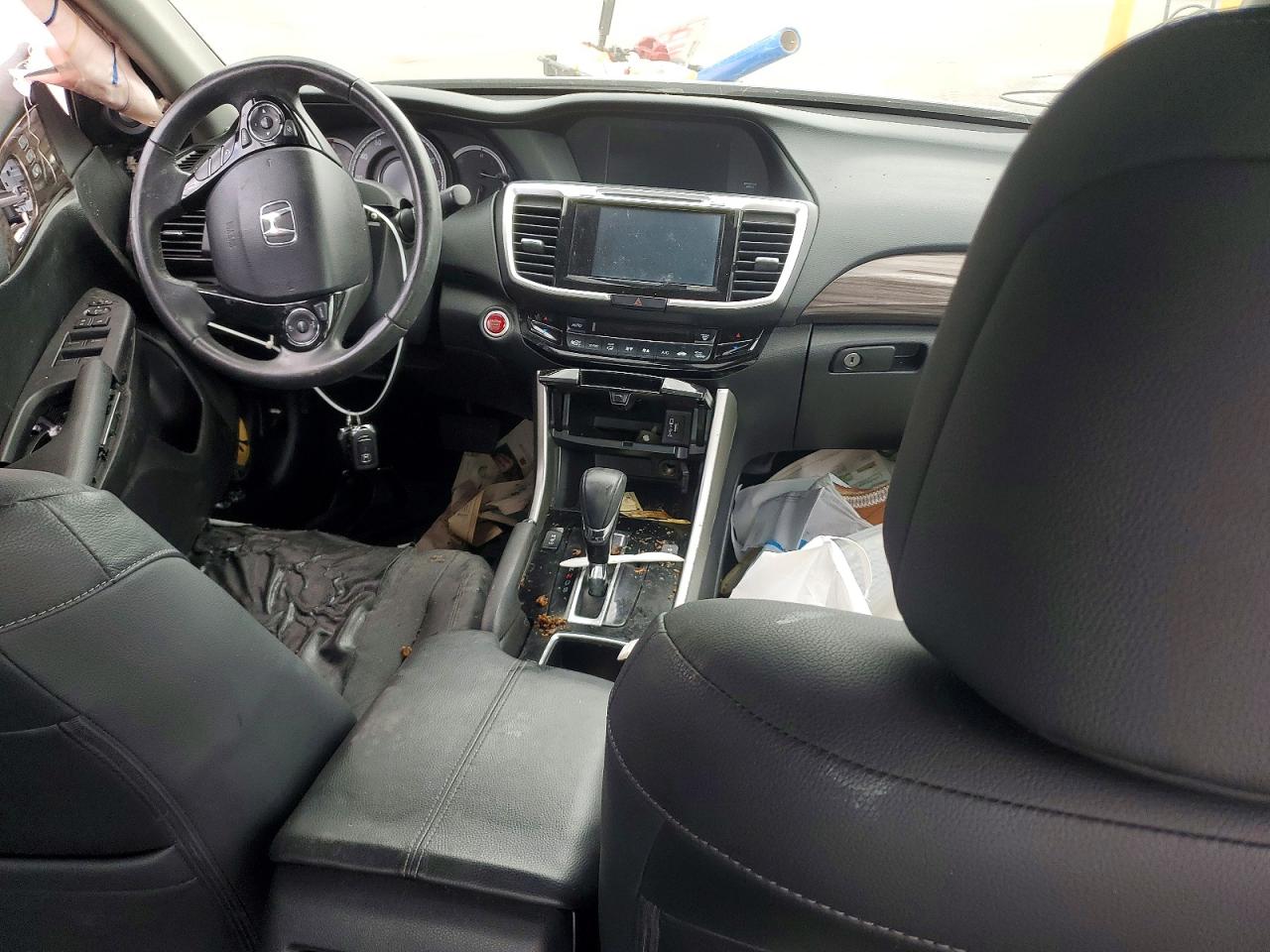 2017 HONDA ACCORD