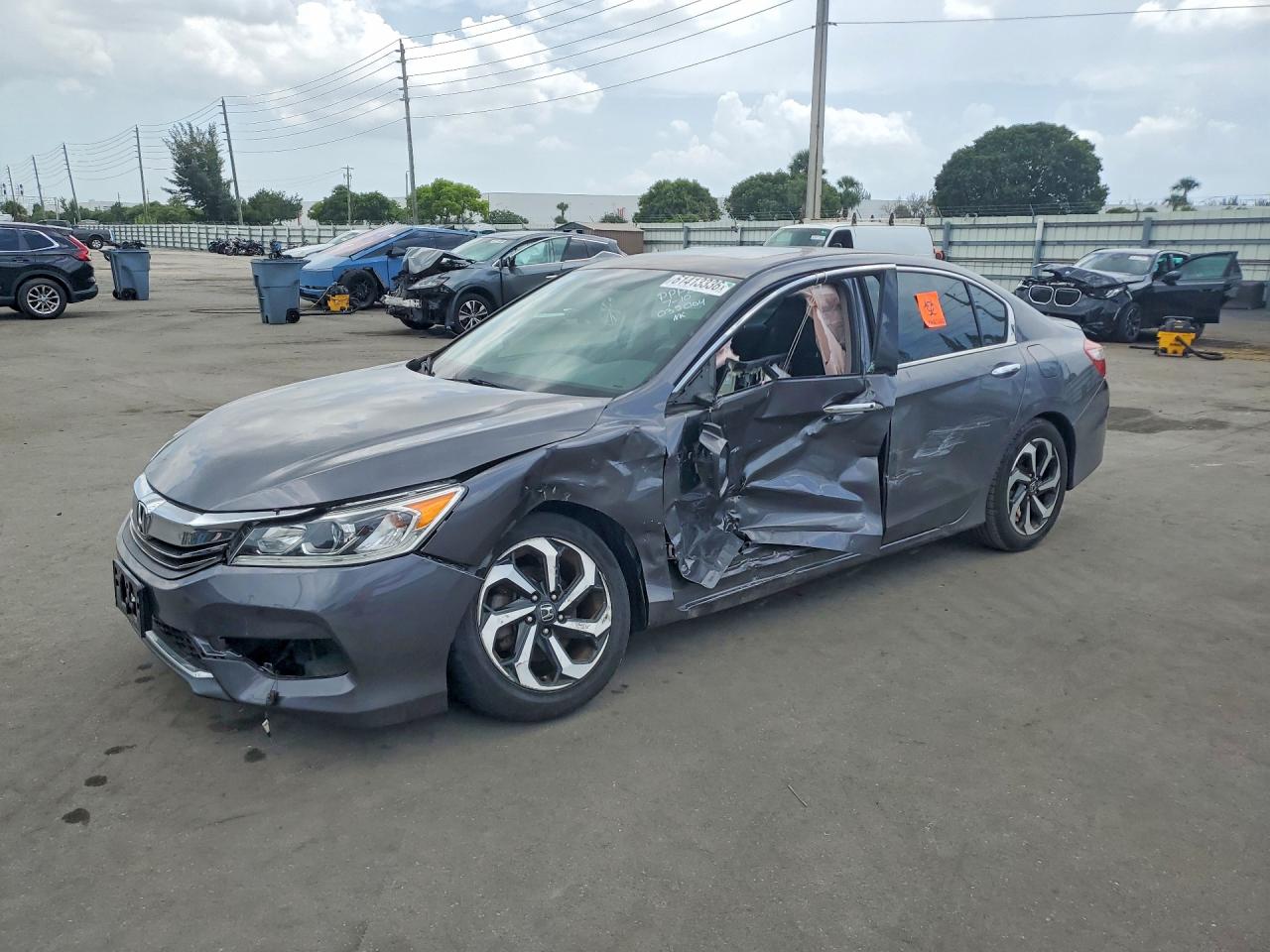 2017 HONDA ACCORD