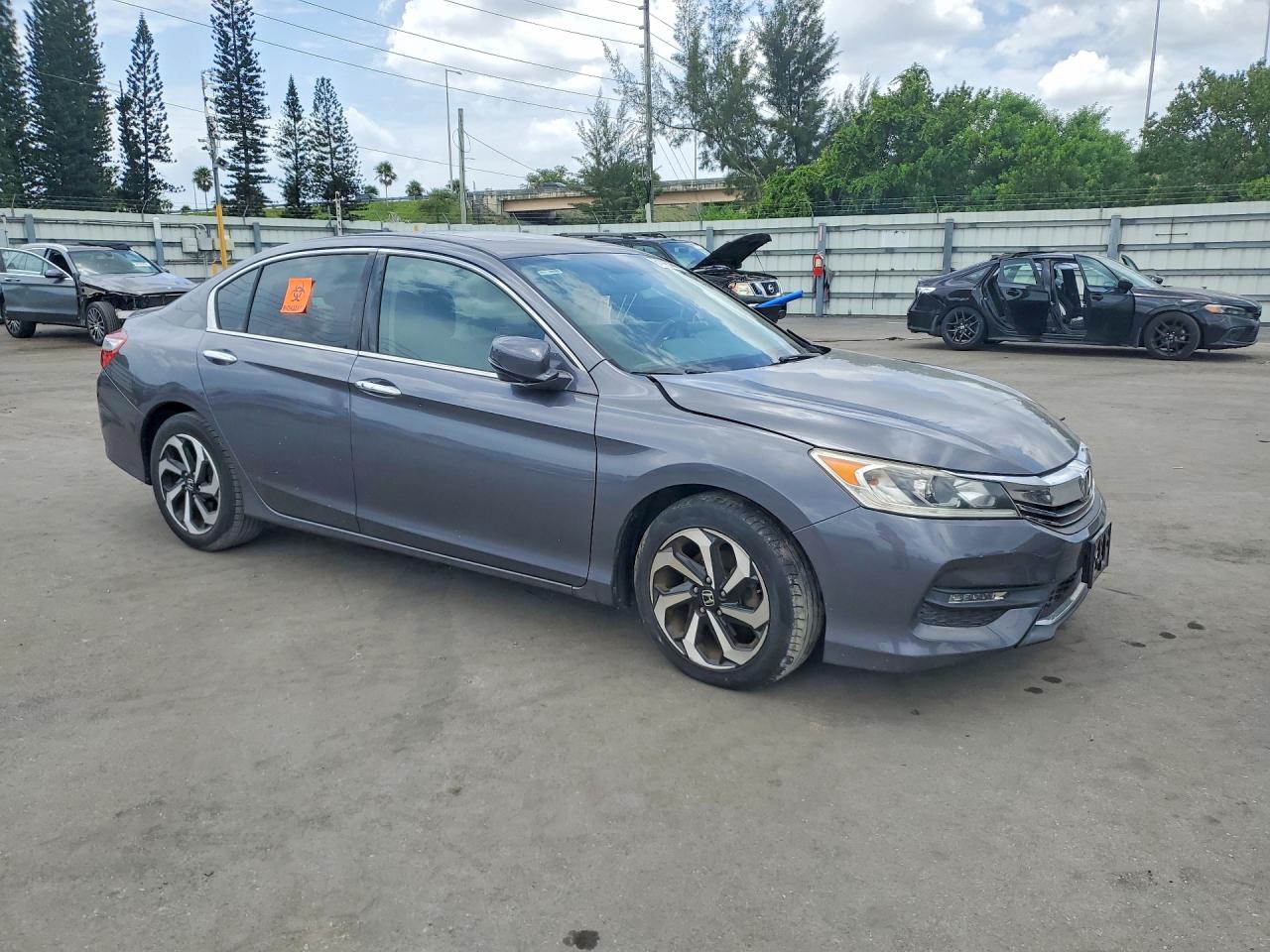 2017 HONDA ACCORD
