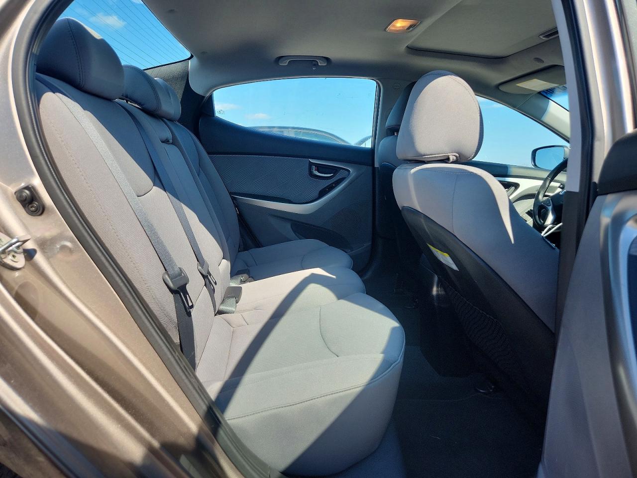 2013 HYUNDAI ELANTRA