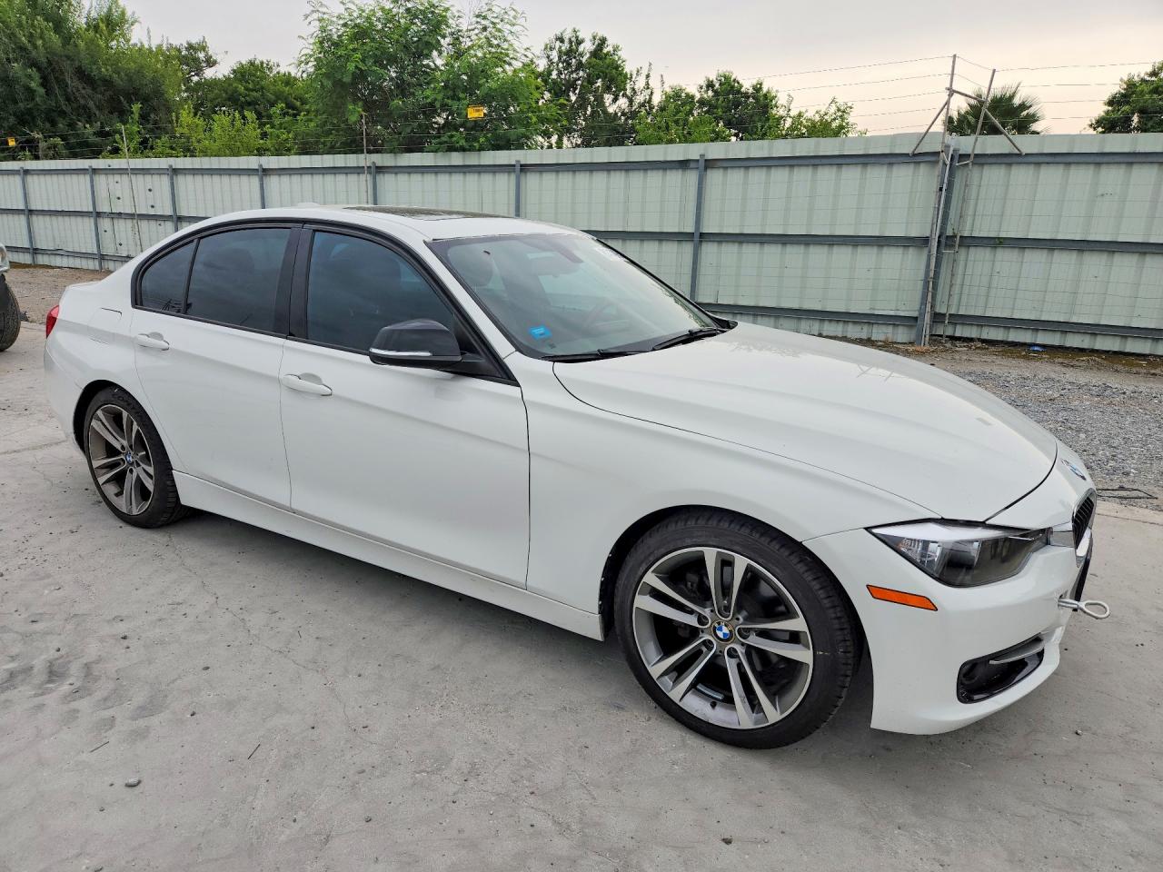 2013 BMW 3 SERIES