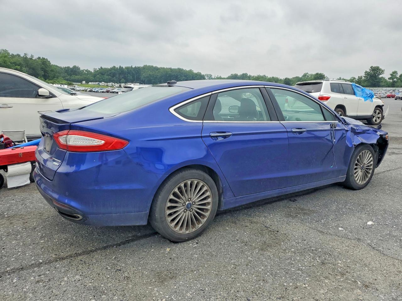 2013 FORD FUSION
